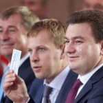 Хомутиннік та Бондар